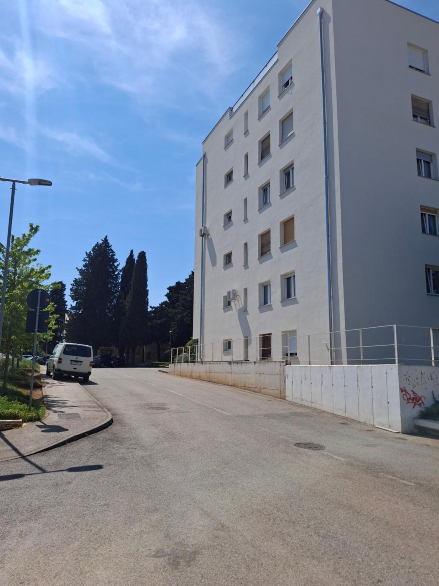 Val Apartment